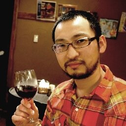大阪在住。カレーとビリヤニの店「カレーの工場」の店主です。優れた香りのカレーをお客様に提供すべく日々スパイスと向き合っています。