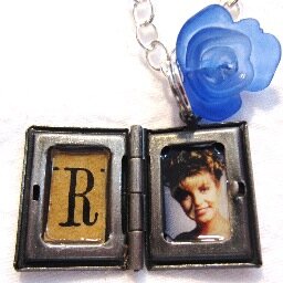 Designer of retro, vintage and pop culture inspired embroidery & jewelry, including Twin Peaks inspired gifts. Writer, baker, organizer, and TV addict.