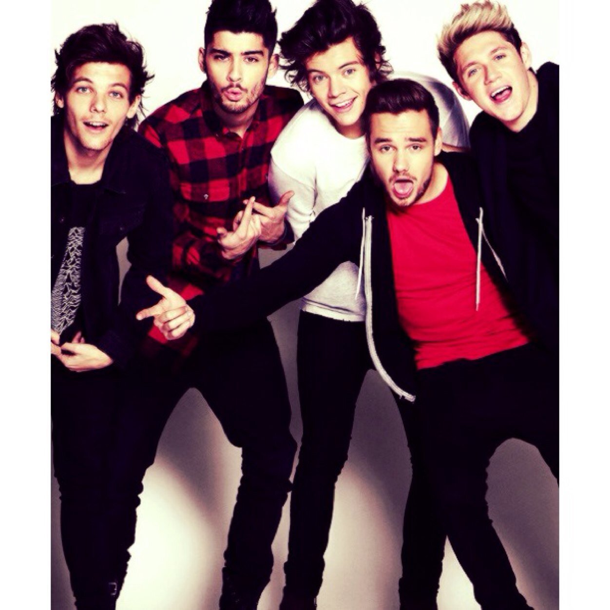 //please follow @luscioushxrry //