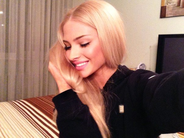 Seeing your smile, and hearing your laugh, would instantly make my day better right now.