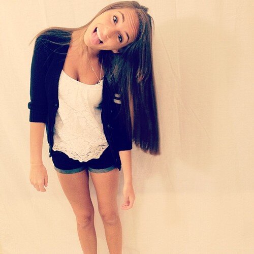 BlisseBainzie's profile picture. If you leave my life, stay out of it for good.