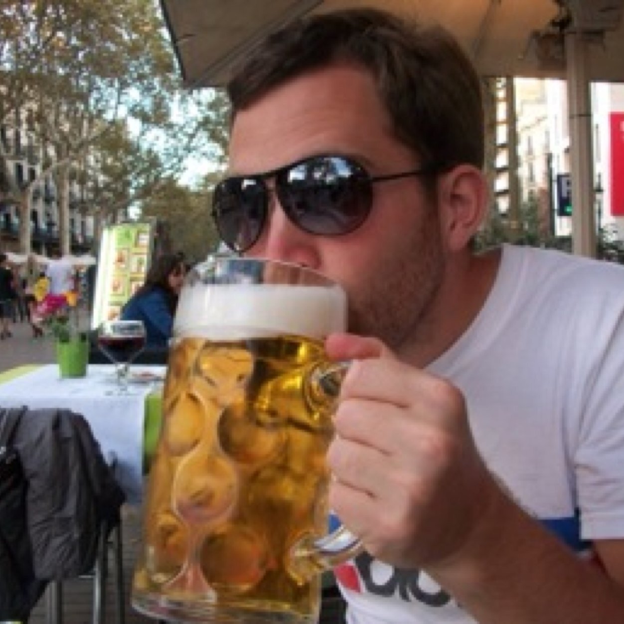 Front end web developer and lover of CSS. Currently working with React.
