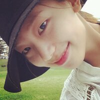 호정 (@hl7989) 's Twitter Profile