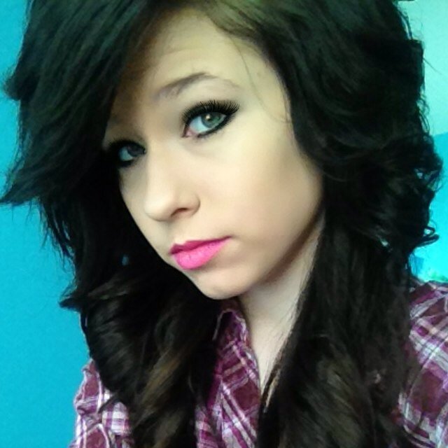 carrington6758's profile picture. carrington dalane bowman is the name I'm 17 and model, video game freak follow me!?