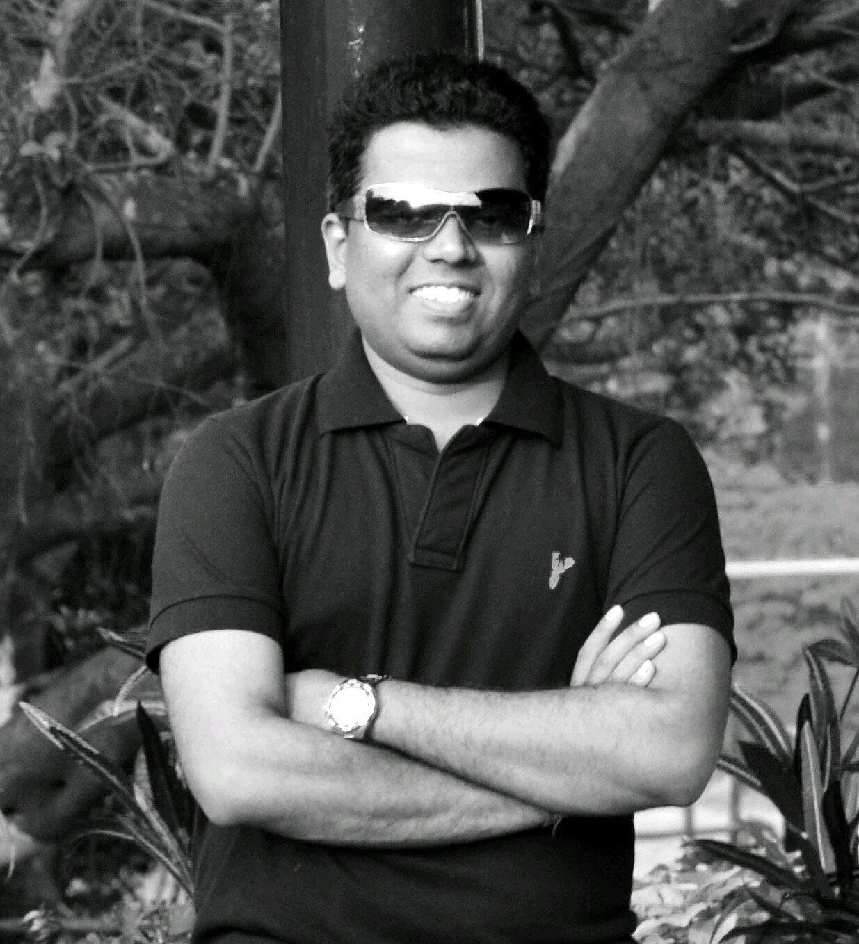 IIM AHEMDABAD product , painter,. photographer , project management guru. learner , day dreamer..