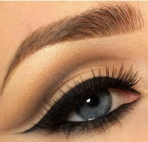 ‏​آقسسم اَني آتألمَممَم ولككِن ..
 ااِعصَاابي ججِداً هادئههہ @bentaltayb_90 حسابي لجديد