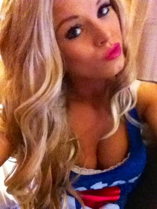 KatrineDurante's profile picture. Tell me you're so in to me, that I'm the only one you will see.