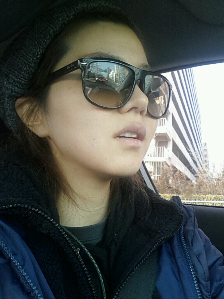 청춘예찬. 혼자기록하는 트윗이니 지나가주세여.. 빠이염