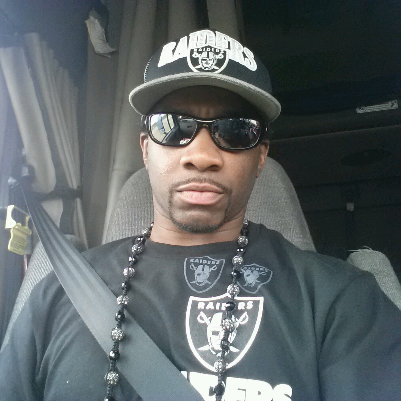 Welcome To Mr.Sinnizter DaTrucker Official Twitter Page