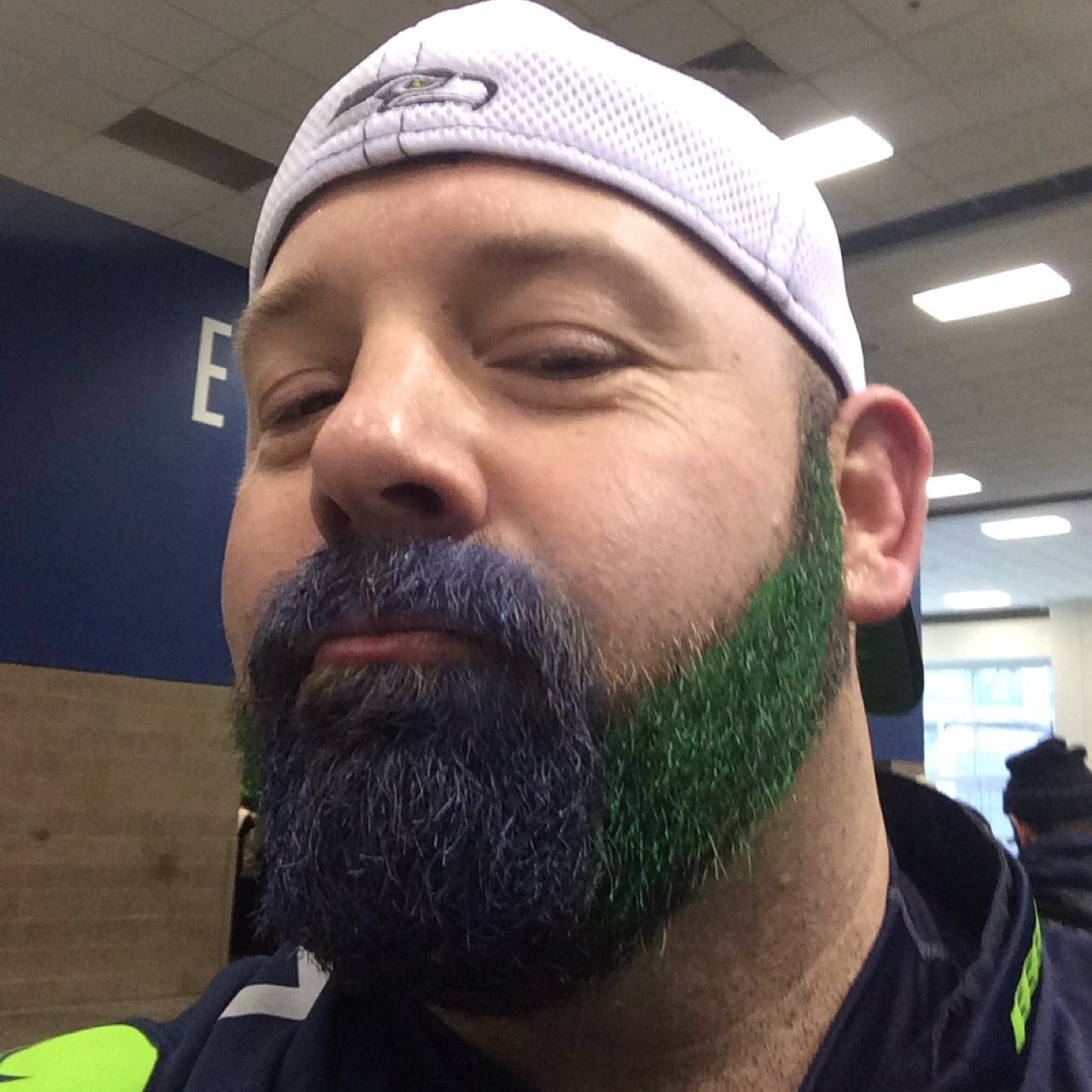 I am from Neenah, Wisconsin and am a huge sports fan. Love the Brewers, Packers, Seahawks, Mariners, Sounders and Wisconsin Badgers.