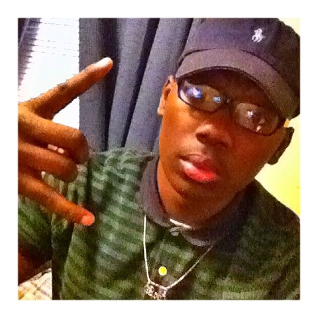 LETS TOKE BABI •• ~ Follow My Instagram : _andretti_white.                                      A1 Looney