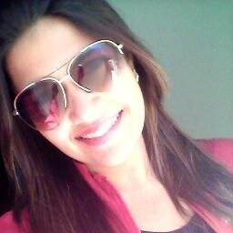 Pisciana, estudante de Direito, Corinthiana com todo amor, apaixonada pela vida, pela familia e em busca do meu melhor.