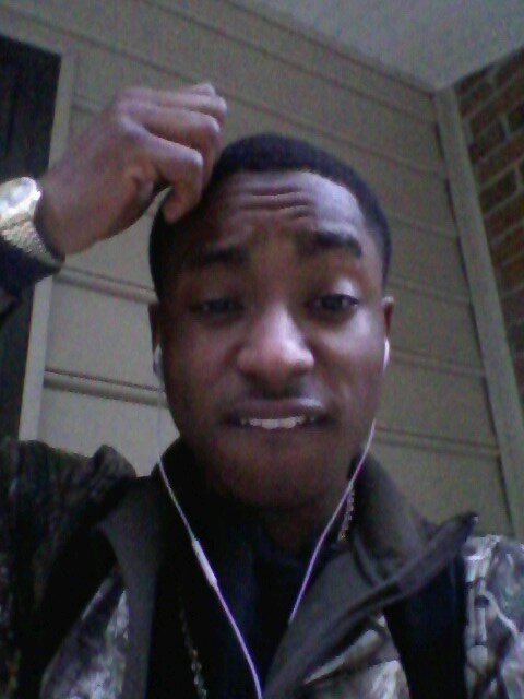 im just juggin, Follow my clone @GemarFlexupp
