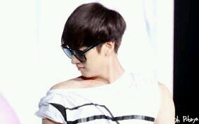 ฟอลกลับ @FAHye224