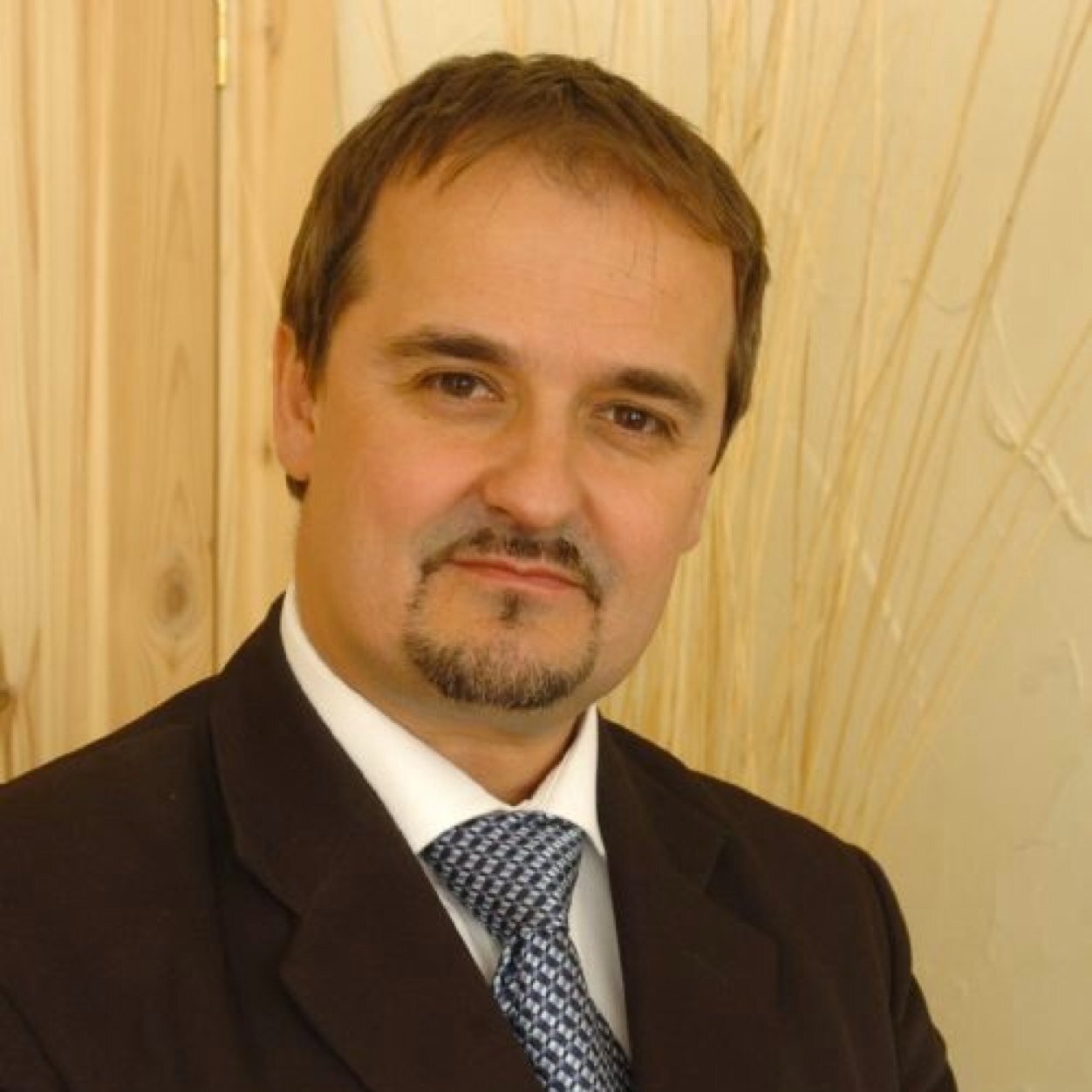 DarenPersson's profile picture. Consultant Funeral Director