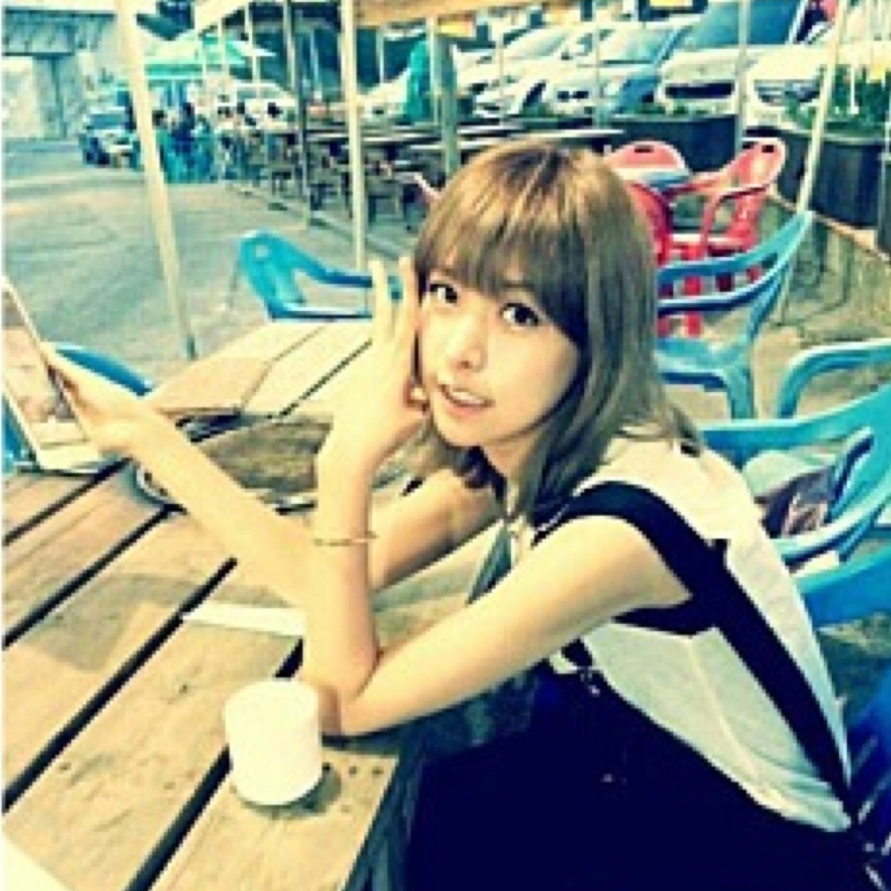 I lay my ℒℴνℯ on @Xoxo_chanPark ♡ • My sweet little saeng @Tinaflee :3 • yeppeo saeng wgf w/ @hvfawn • dn #D