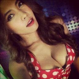 #realava cuma wanita karir biasa di jakarta yg cinta berondong ,    pin 5f8bb1fc