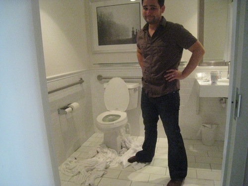 parknus's profile picture. funnyish and hungryish