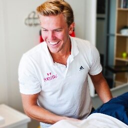 oyvinderas's profile picture. Manuellterapeut & Fysioterapeut.     Driver Comeback AS og Robust Helse AS. Jobber klinisk ved Hans & Olaf Fysioterapi i Oslo.