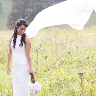 Profile Picture of Miranda (@MirandaHolbrook) on Twitter