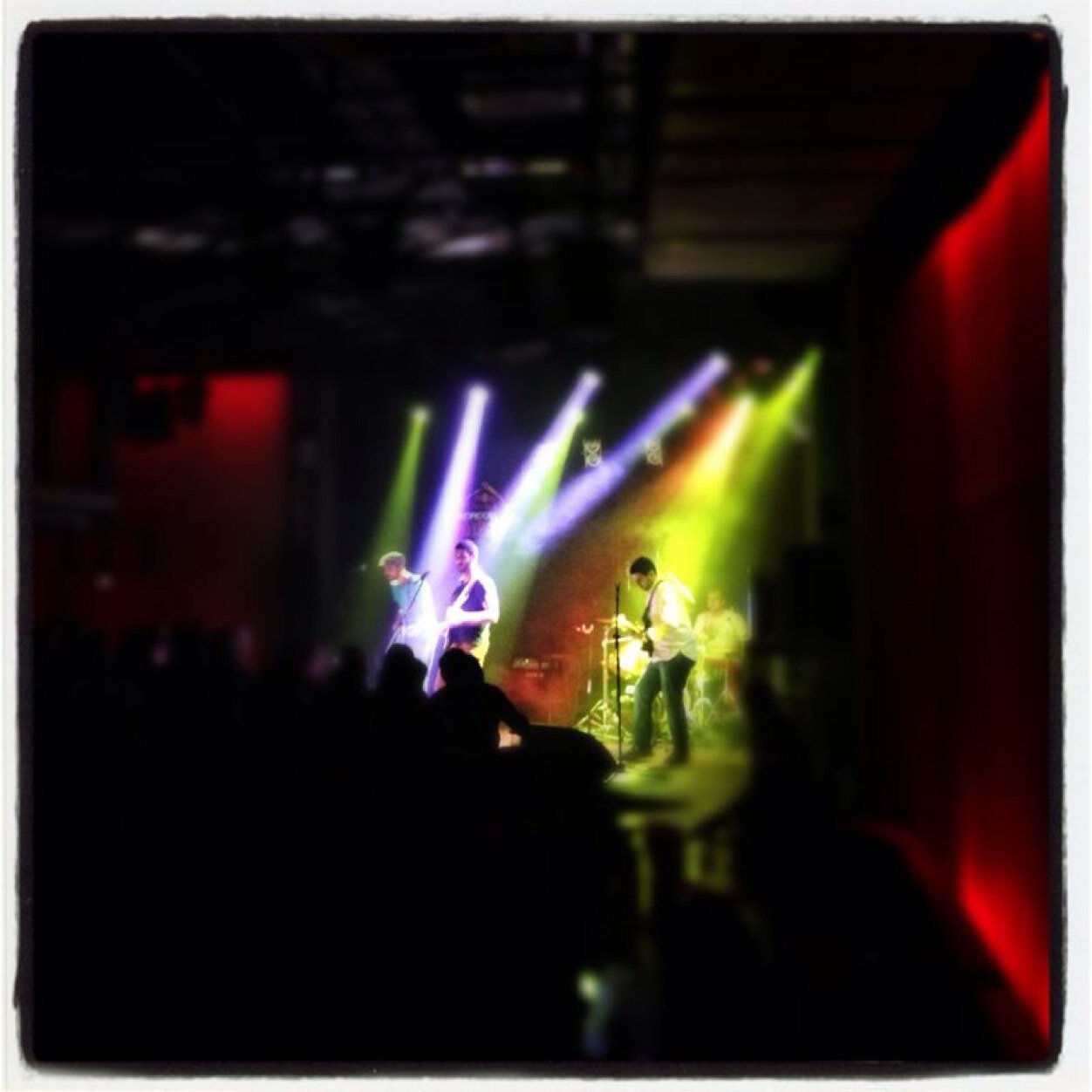 Lebanese indie/alternative rock band. Founded in late 2010.
http://t.co/Bank4r7pdq