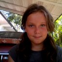 chloe mae mckinnon - @zaynhangout - Twitter