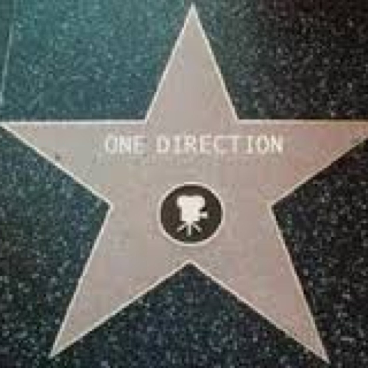 Dont forget where you belong...home ❤️ #immawildcraic
Im jennifer douglas btw and I'm irish woop did someone say PARTTTAAAY