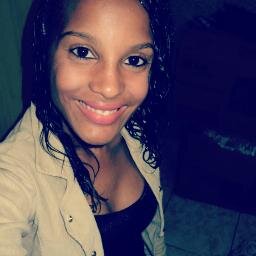 Meu ponto fraco tem nome,endereço e um sorriso lindo !!! :p