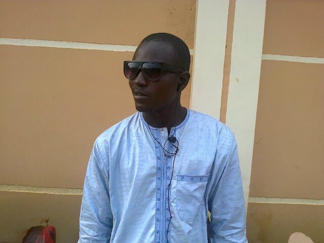 Cool,honest and simple follow me if u wish to am nt begging !