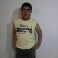 SEGUIME QUE YO TE SIGO TODOS LOS DIAS  Hola me llamo matias tengo 16 años me gustan las mujeres no me gustan a los hombres