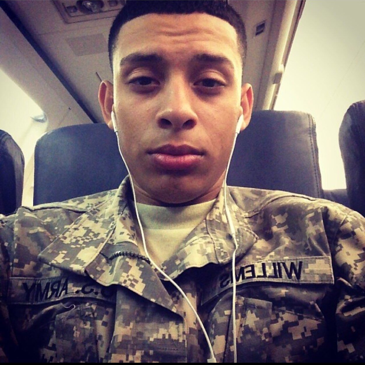 #7 #TeamMelo&#TeamCP3| #TeamKnicks| #BallerMindset| #PuertoRican| #Dominican| #MW3 |#SnD | #TeamiPhone | #TeamArmy GT - ♠ Searchologist ♠