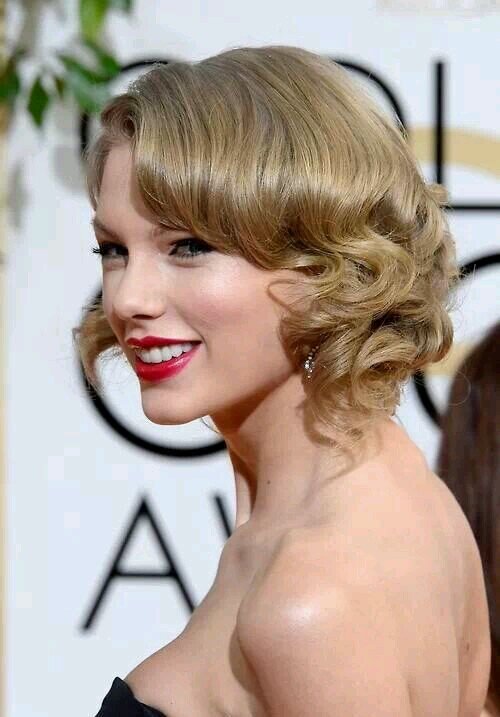 Curta nossa página no Facebook:
Taylor Swift Brasil 2.0

@taylorswift13 I LOVE YOU!