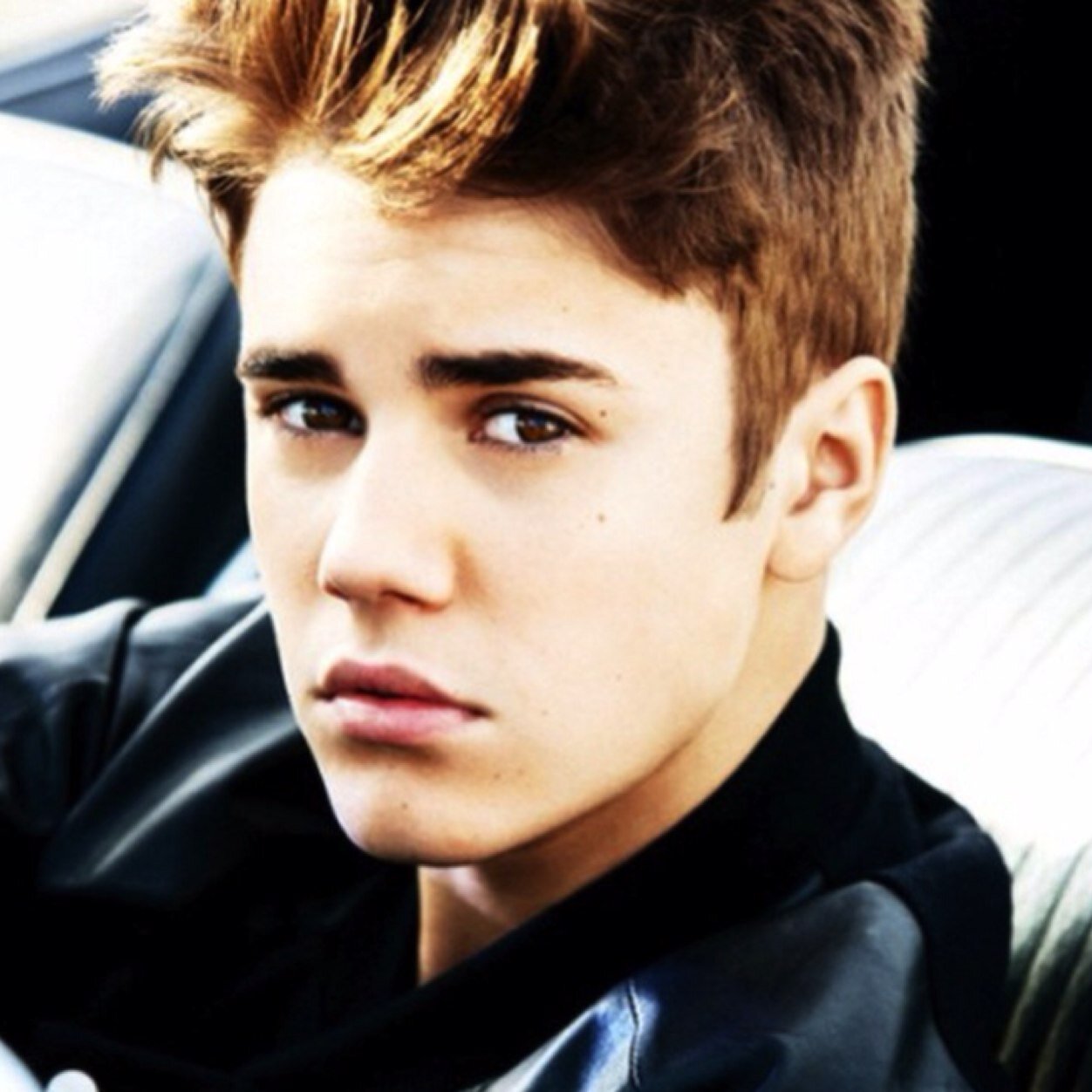 Justin_b1914's profile picture. 