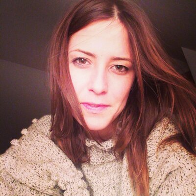 Lily Brown (@lilsvils) Twitter