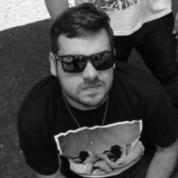 tadeutoussaint's profile picture. Bass.art.player.tattooed.hard.graphic.core