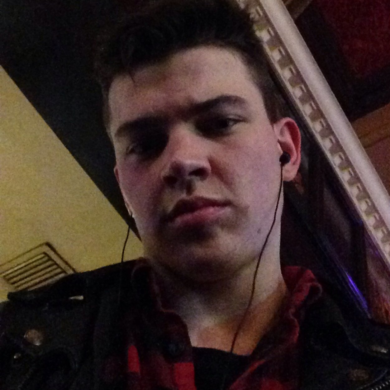 JOE2369's profile picture. 