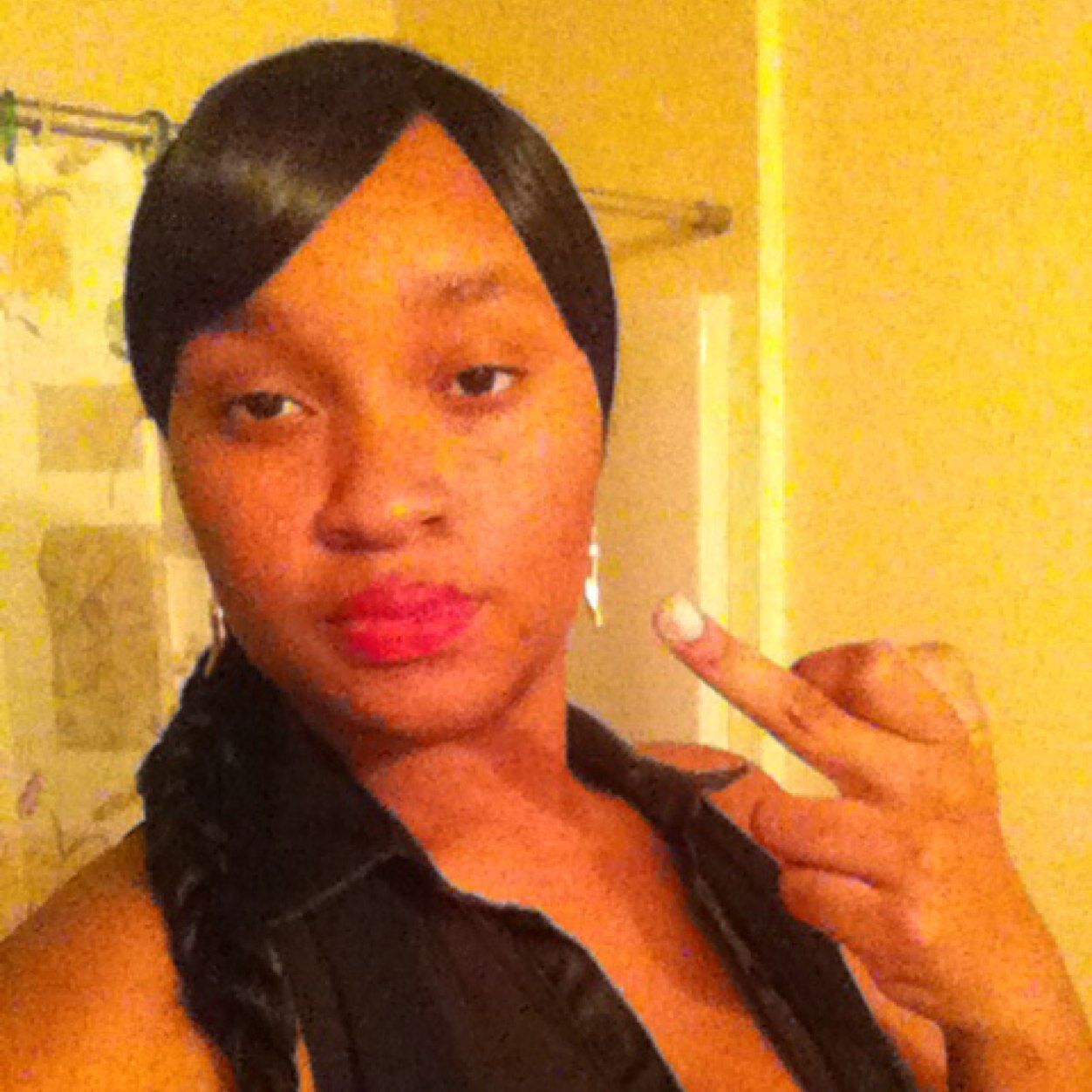 A GUD GIRL GONE BAD....