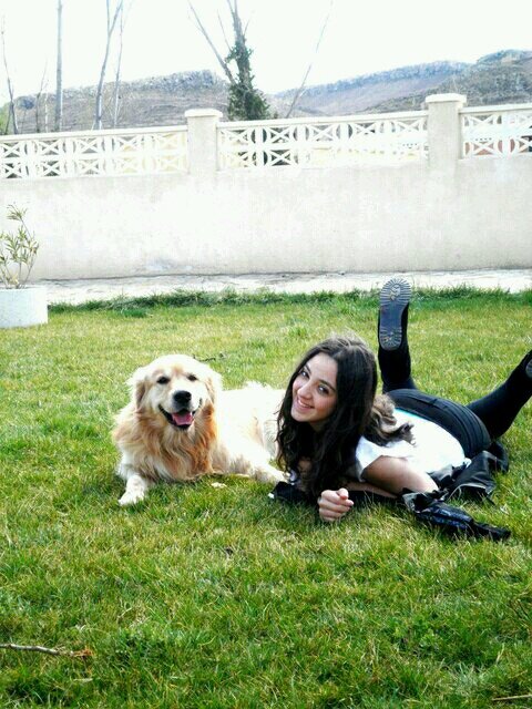 Aprendiendo de la vida,el mejor consejo:Hakuna Matata .
Las buenas amistades son las que merece la pena conservar ♡
