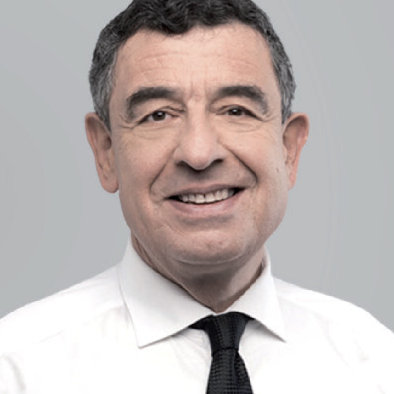 Professeur de cancérologie | Président du Directoire @institut_curie | Président @OECI_EEIG 🇪🇺 | Président @memorializieu | ⚽️ Passionné de #foot abonné #ASSE