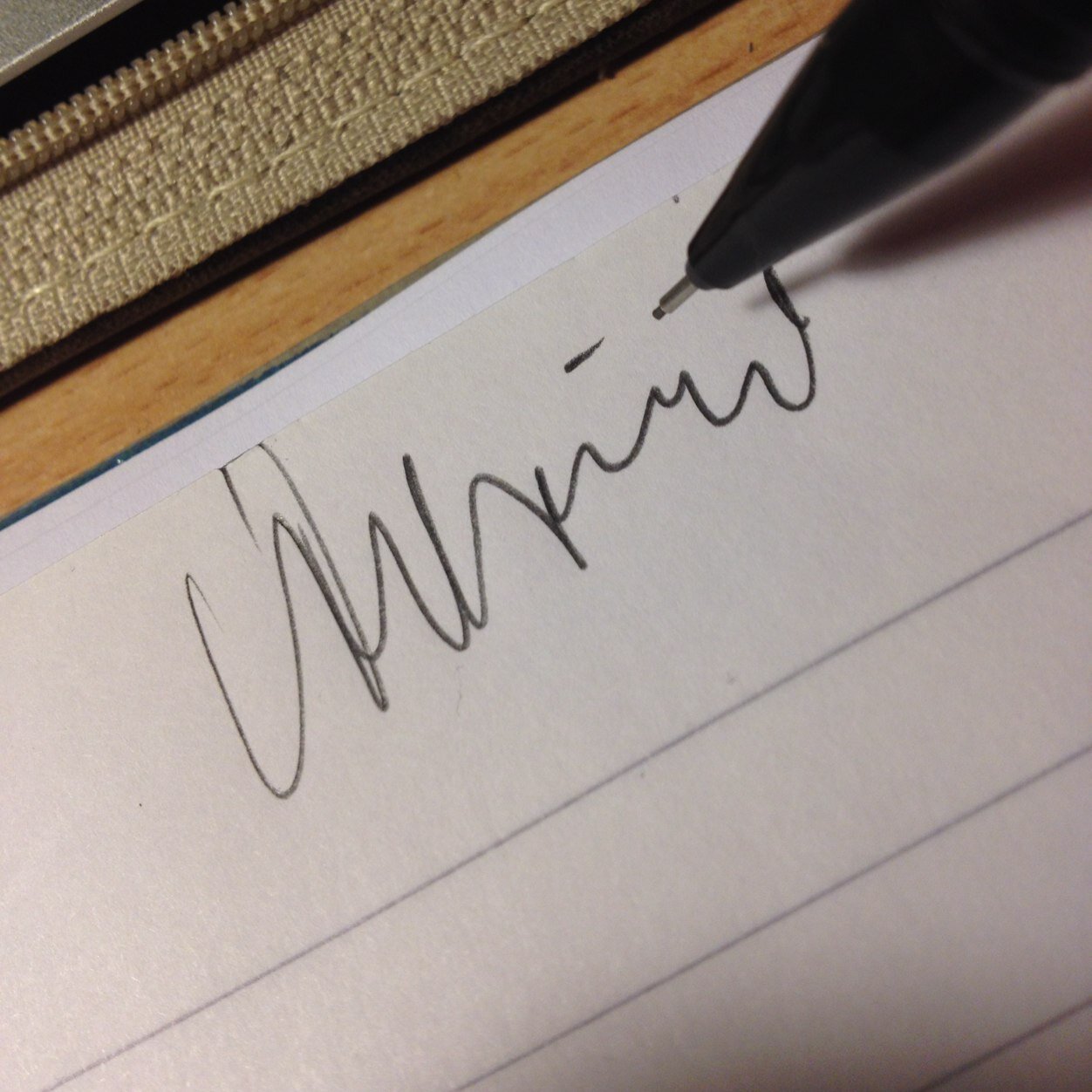 dvtmnn's profile picture. aha!