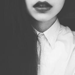 ComplexedGirl's profile picture. En la nada.