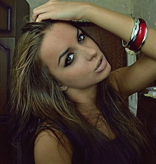 CoralynRoddan's profile picture. I like conversations where I don't have to think about what to say, it just comes naturally.