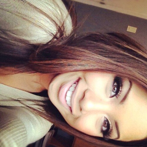 I admit that I'm not the prettiest, coolest, richest or nicest but one thing that you should know.. I don't fake myself.
