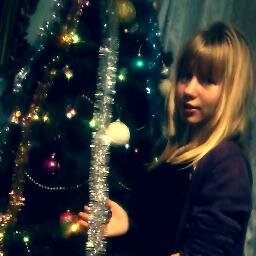 haluna_uzko's profile picture. 