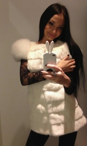 LoreeRennold's profile picture. You have no idea how much I like you, how much you make me smile, how much I love talking to you, or how much I wish you were mine.