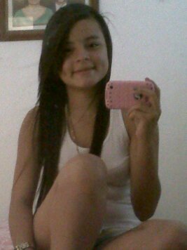 Me gusta el futbol, me encanta el play, juego un poquito de todos los deportes, pero claro soy femanina.. ♥ ♥