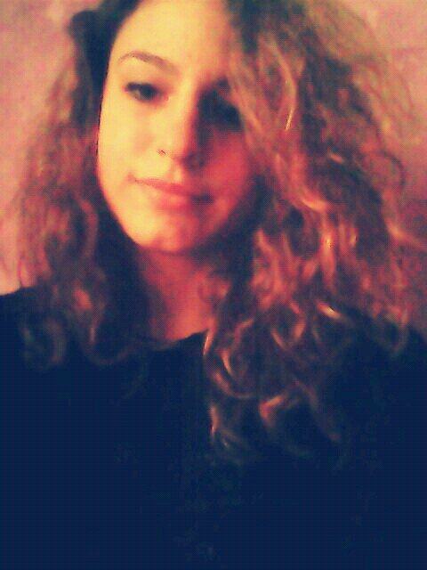 Rebelle *.* et rancunière :3 attention a tes arrières ;)