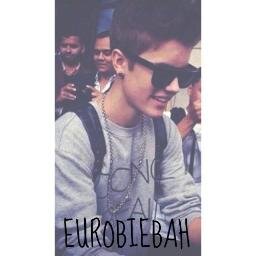 Account to Support our little Kidrauhl in Euroclub. De Lunes a Viernes de 21.00 a 23.00 cobramos vida. Owner: Inés. Co-owner: Ana.