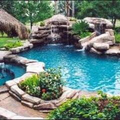 Mantenimiento y reparacion de piscinas, areas verdes, jacuzzis, tanques de aguas, fuentes, sistemas hidroneumaticos, filtros, bombas, venta productos y equipos.