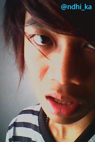 ndhi_ka's profile picture. Follow Me You'll Be Happy